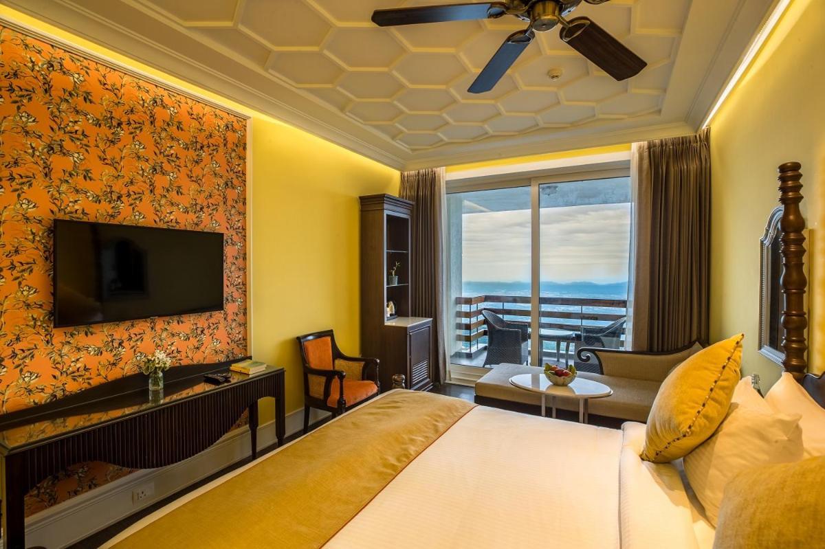 Royal Orchid Fort Resort Mussoorie Zewnętrze zdjęcie