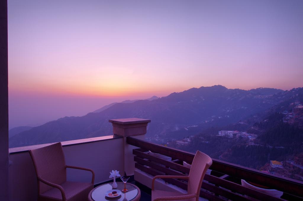 Royal Orchid Fort Resort Mussoorie Zewnętrze zdjęcie
