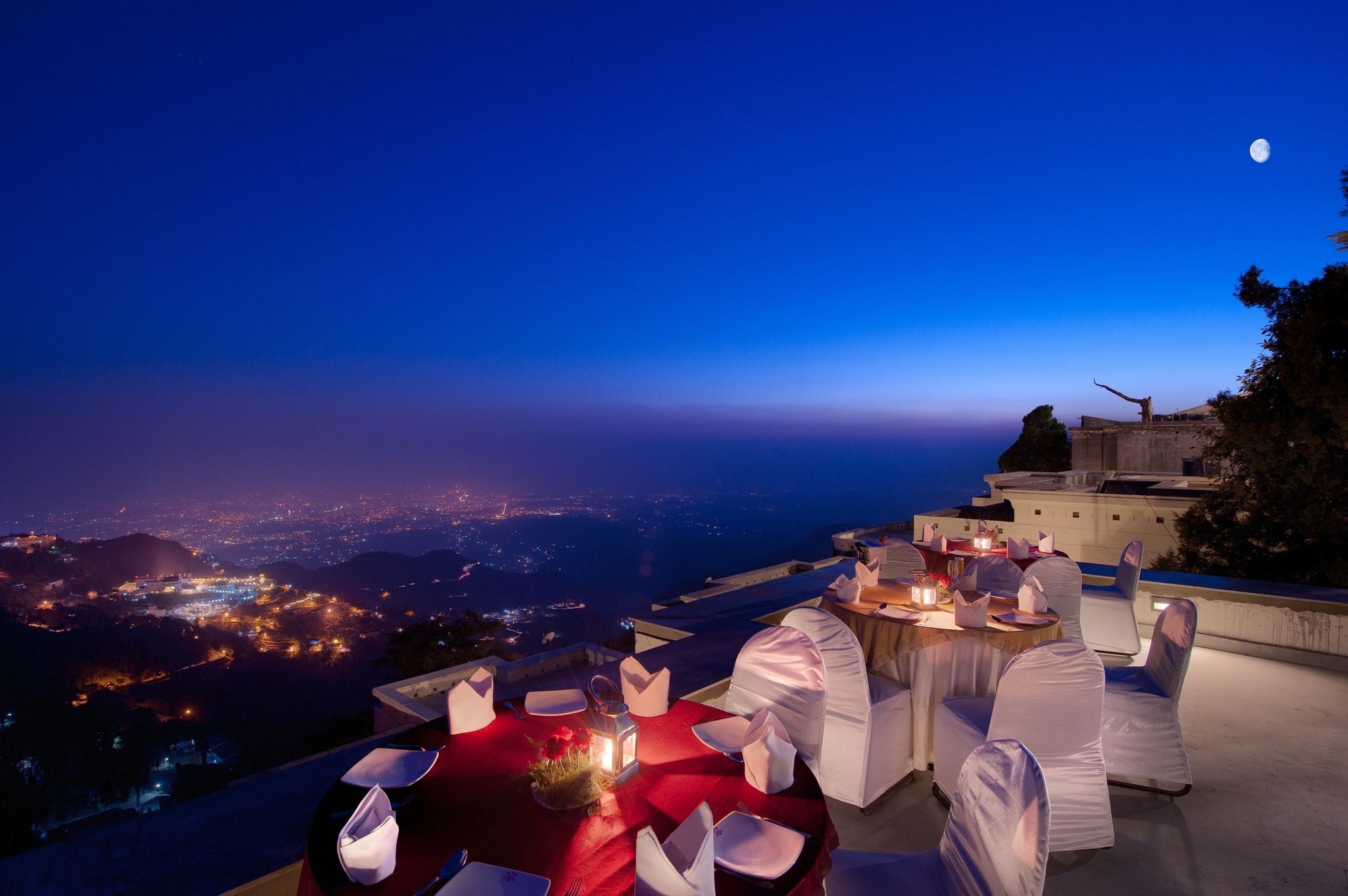 Royal Orchid Fort Resort Mussoorie Zewnętrze zdjęcie