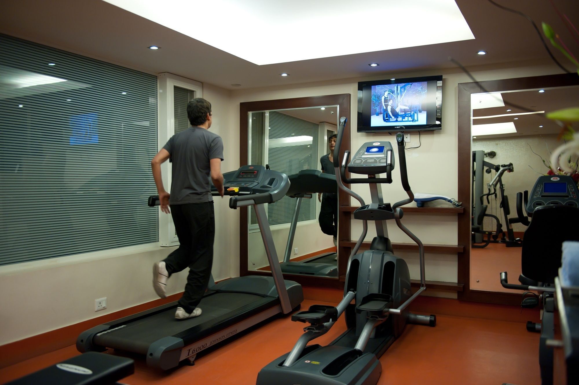 Royal Orchid Fort Resort Mussoorie Zewnętrze zdjęcie